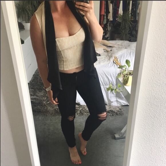 Haute Hippie Cream Black Silk Tank Tuxedo Vest Top Draped VNeck Button Blouse M - Picture 6 of 8